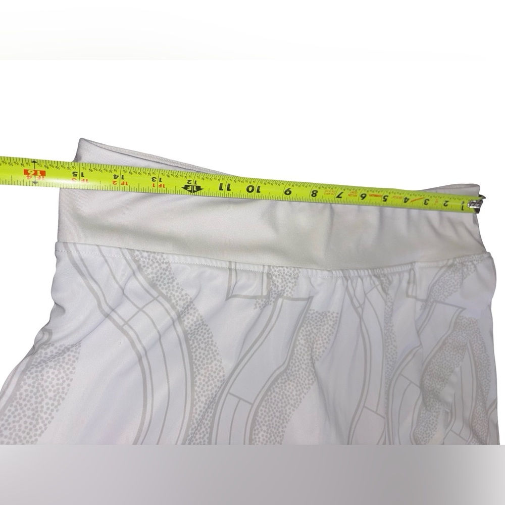 adidas Club Tennis Graphic Skirt White Skort Size L Built-In Shorts Athleisure - Picture 10 of 11